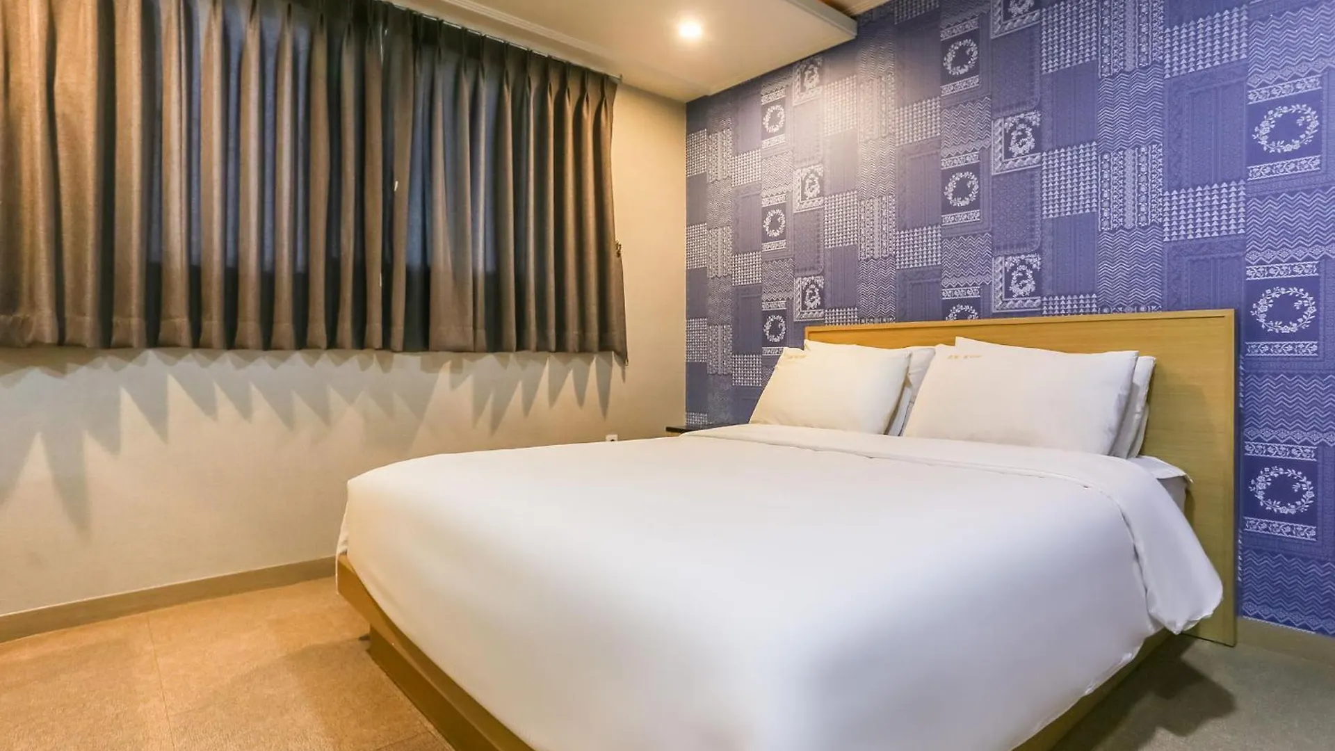 Aliba Hotel Jeju 2*,  South Korea